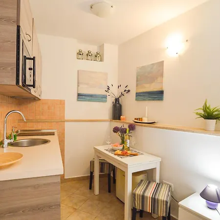 Apartment Malvazija 1 And 2 Rovinj